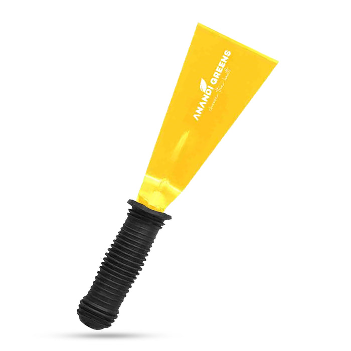 Plastic Handle Khurpi